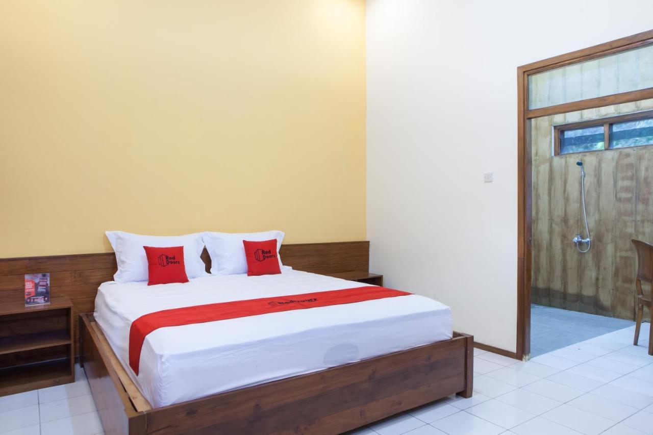 Reddoorz Near Baluran National Park Hotel Pandean ภายนอก รูปภาพ