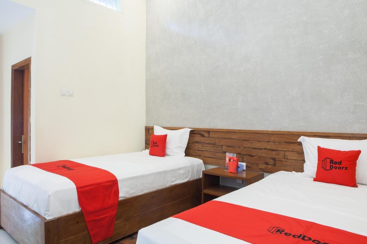 Reddoorz Near Baluran National Park Hotel Pandean ภายนอก รูปภาพ